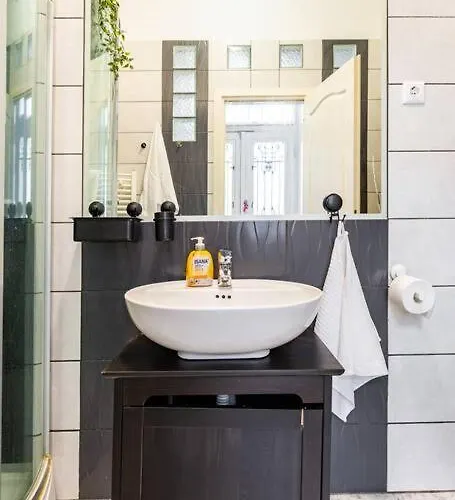 Apartament Annicku's Stylish